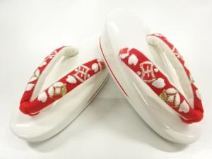 鼻緒刺繍子供草履